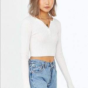 🍭UNIF LONG SLEEVE CROP FROM URBAN💛🍭🦋